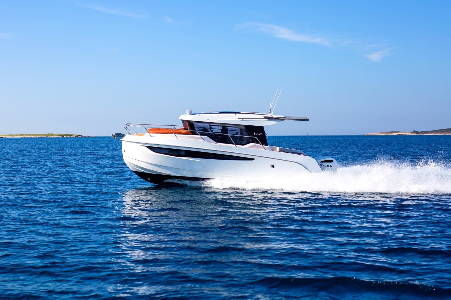 Kavi, private charter from Split