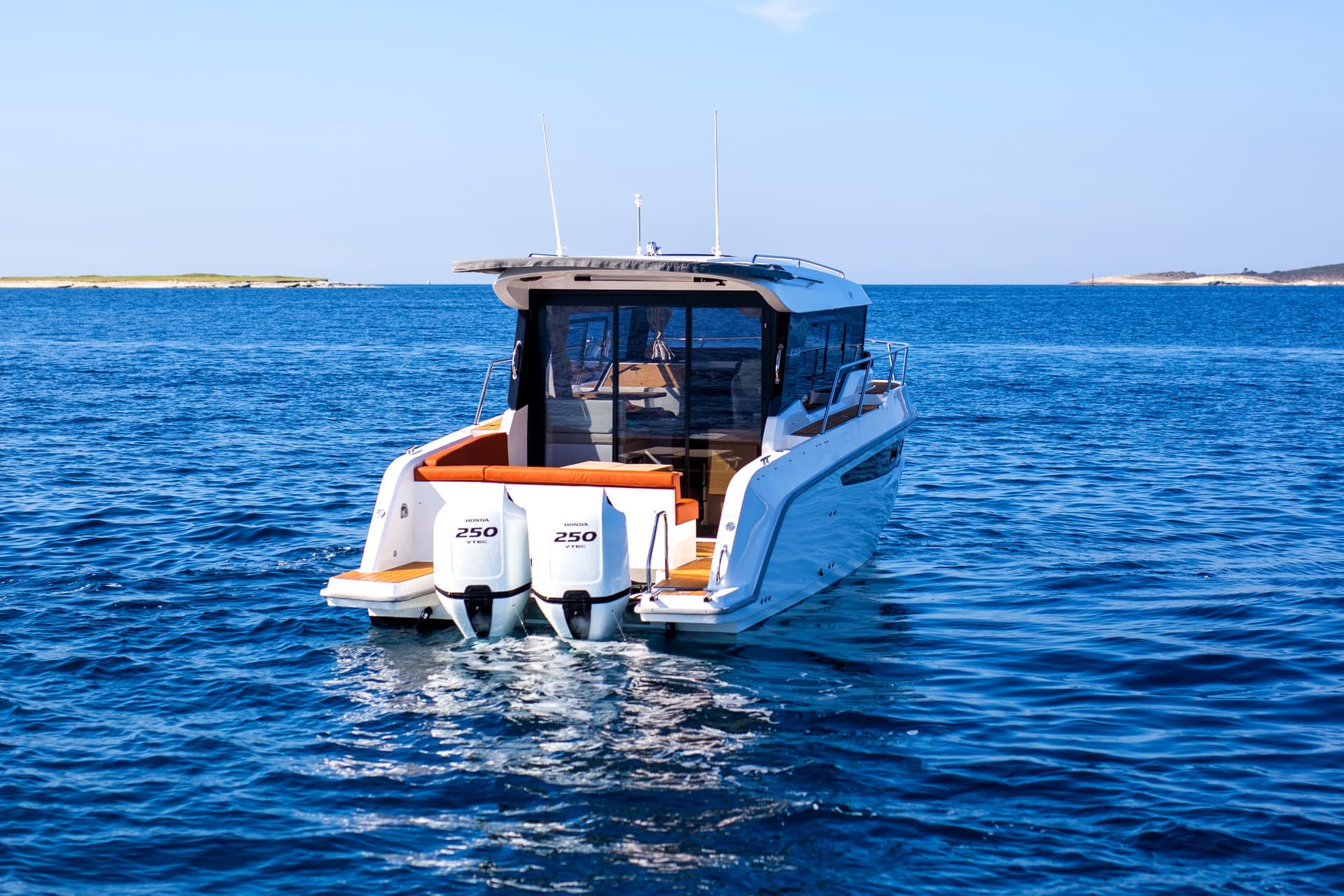 Kavi: on the water